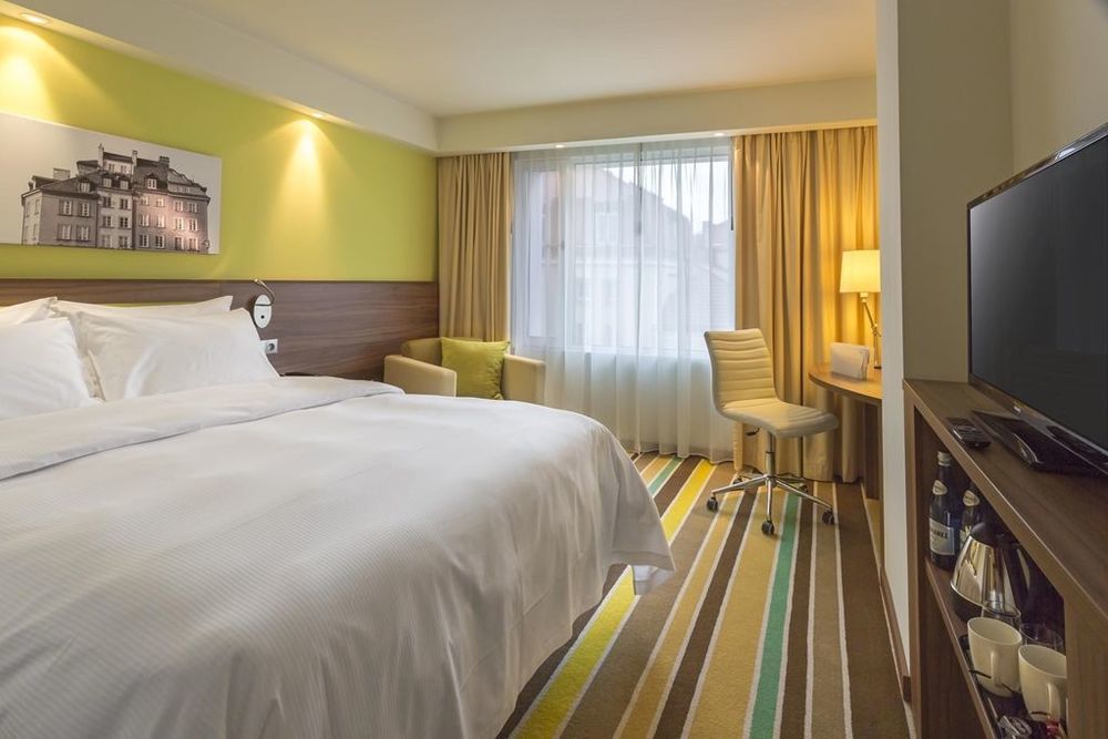 Готель Hampton By Hilton Centre Варшава