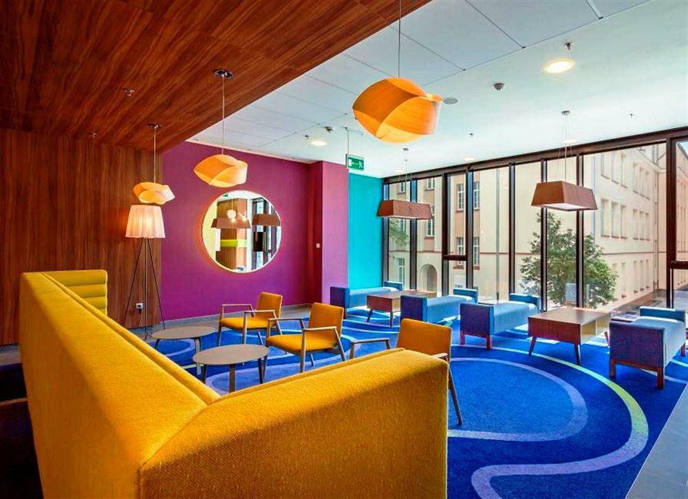 Hampton By Hilton Centre Готель Варшава